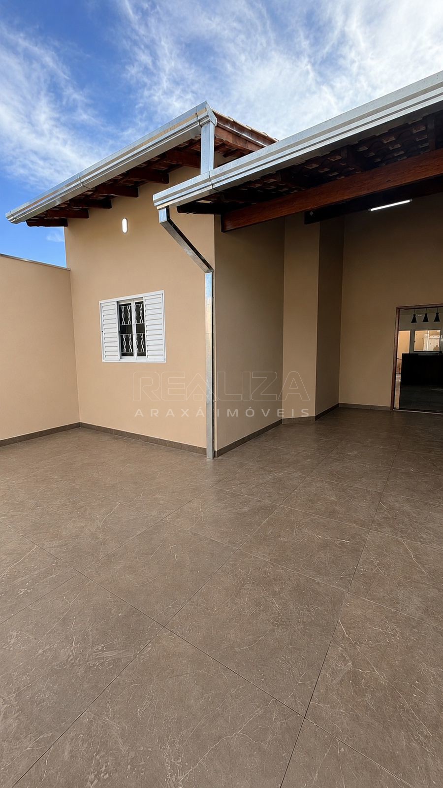 Foto do imóvel 2